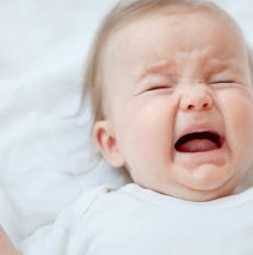 Porque é que o bebé não dorme sempre que está cansado?